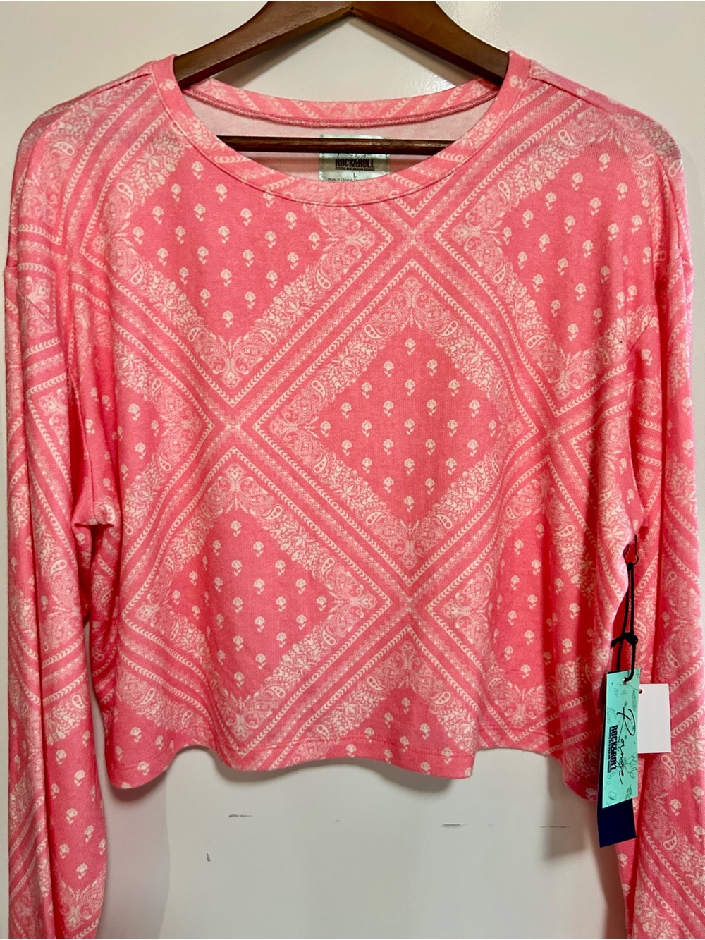 NWT ROCK & ROLL DENIM off-shoulder pink white bandana top Sz L NEW